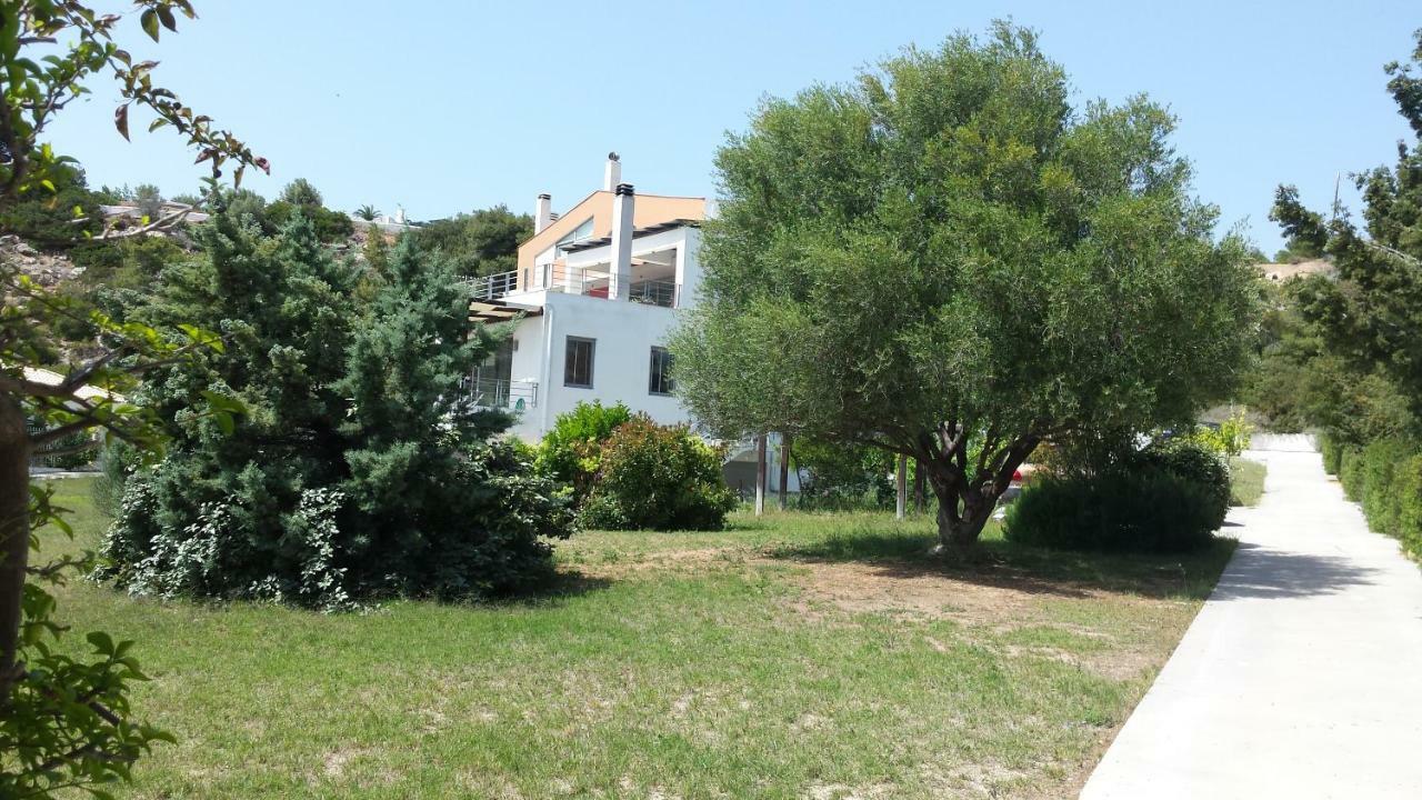 Beautiful House By The Sea,loutraki Skaloma. Tatil Evi Loutráki
