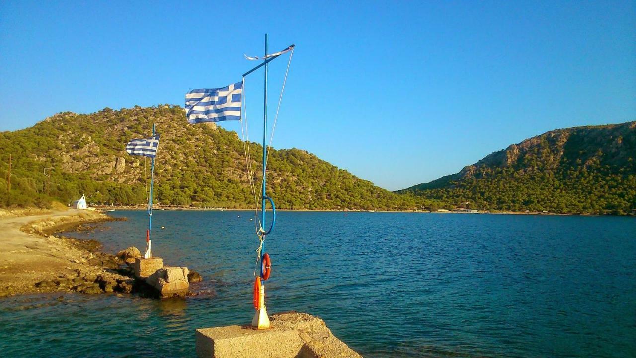Holiday home Beautiful House By The Sea,loutraki Skaloma. Loutraki (Corinthia)
