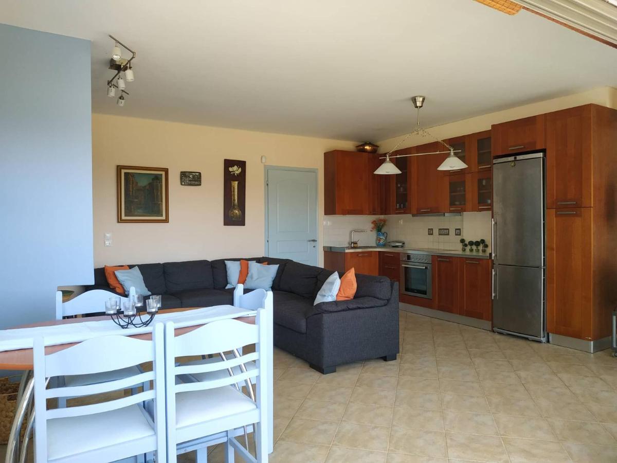 Tatil Evi Beautiful House By The Sea,loutraki Skaloma.